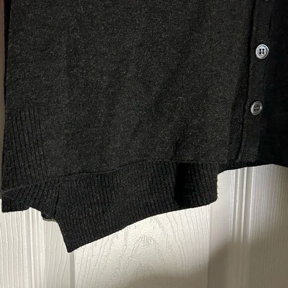 Eileen Fisher Gray Striped V-Neck Cardigan Sweater Size Small MSRP 278.00 - Picture 5 of 12